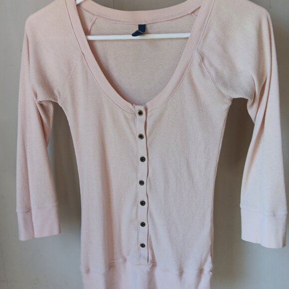 Old Navy 3/4 sleeve small button down shirt - Picture 1 of 2